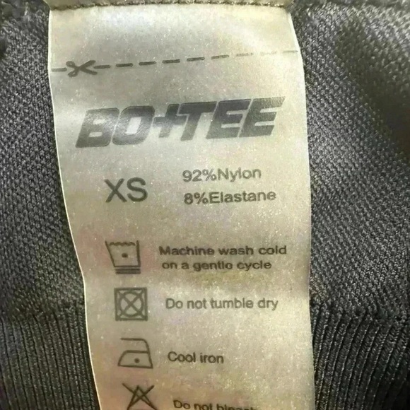 Bo+Tee Black Ribbed Sports Bra with Gold Logo size Extra Small - Picture 3 of 3